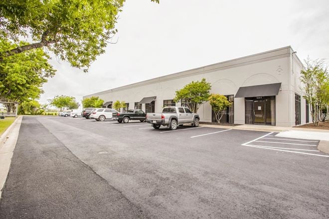 Settlement Office Park - Adjacent to Sprouts Market