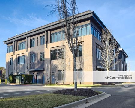 Office space for Rent at 2685 Peachtree Pkwy in Suwanee
