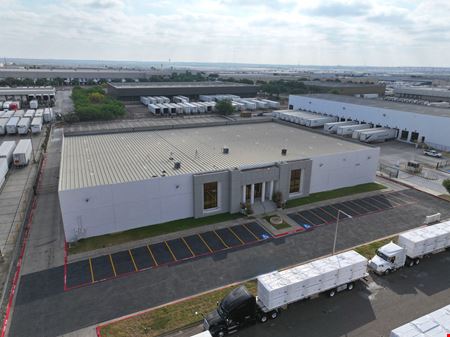 Industrial space for Rent at 13609 Archer Dr. in Laredo