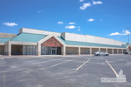 Photo of commercial space at 11711 IH 35 N. in San Antonio