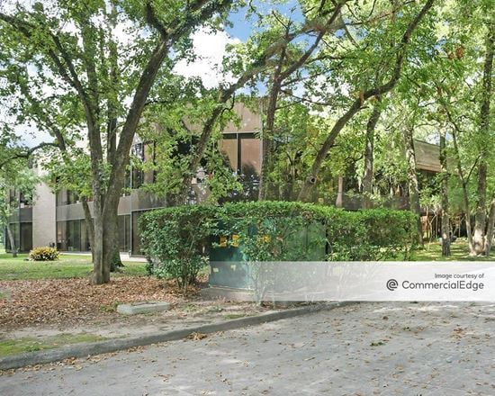 I Kingwood Place