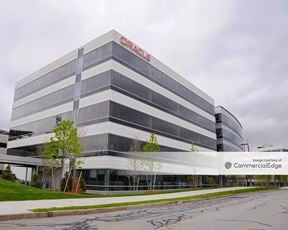 Oracle Campus - 6 Van de Graaff Drive