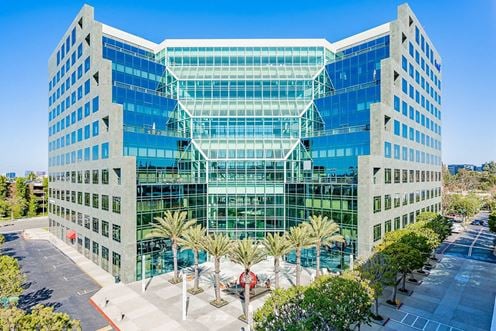 Premier Workspaces - ATR - Irvine Atrium