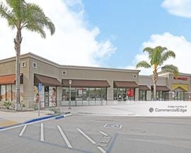 Carmel Mountain Plaza