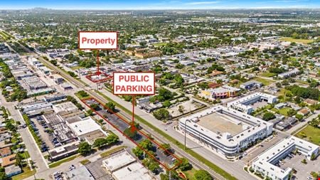 Retail space for Rent at 221 N Dixie Hwy in Hallandale Beach