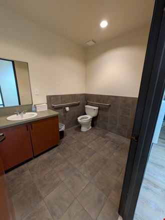 1757 E Baseline Rd #139