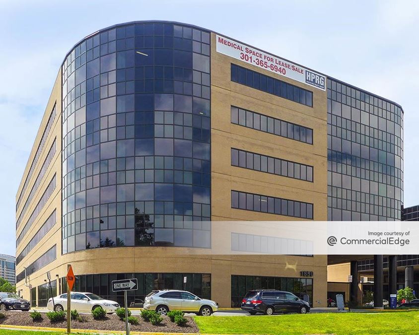 Reston Hospital Center - Pavilion II Medical Office Building