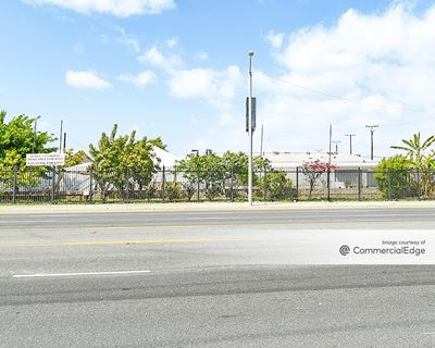 711 East Rosecrans Avenue
