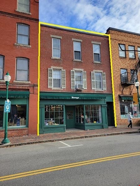 Retail space for Sale at 177 Water St in Gardiner