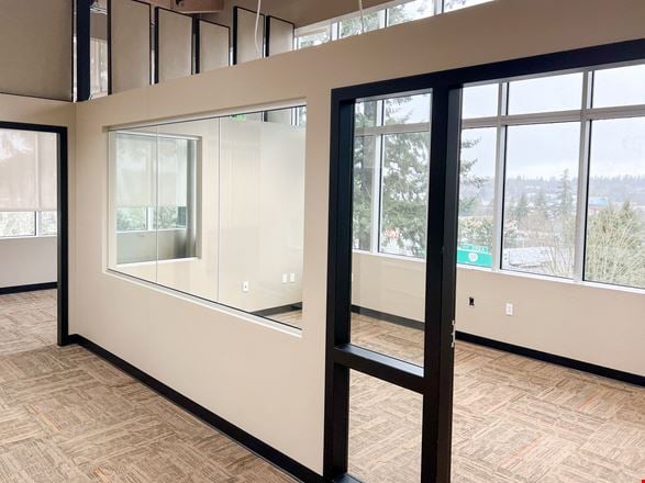 Office Opportunity in Lake Oswego