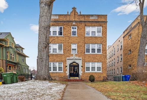 660 Farmington Ave