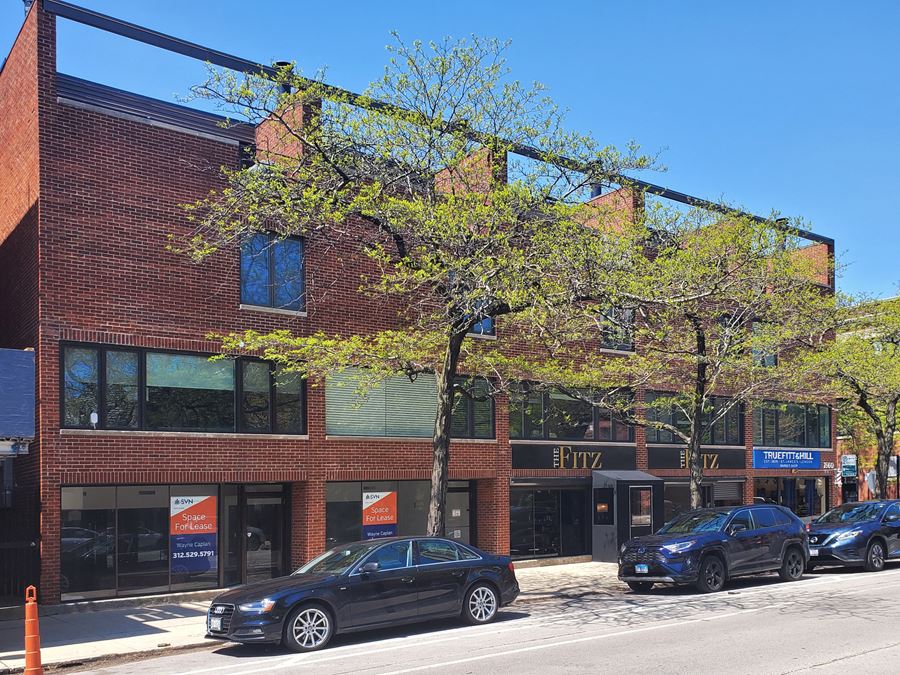 Premium Old Town / Lincoln Park Commercial Space