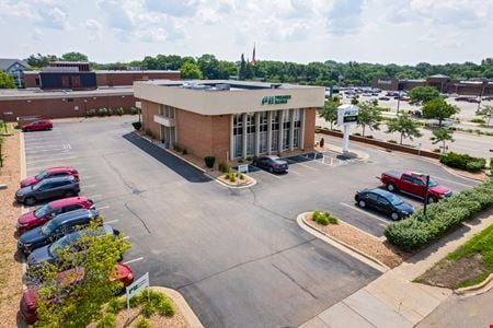 Photo of commercial space at 500 W 98th St in Bloomington