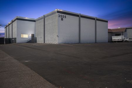 Industrial space for Rent at 3555 & 3655 W Quail Ave in Las Vegas