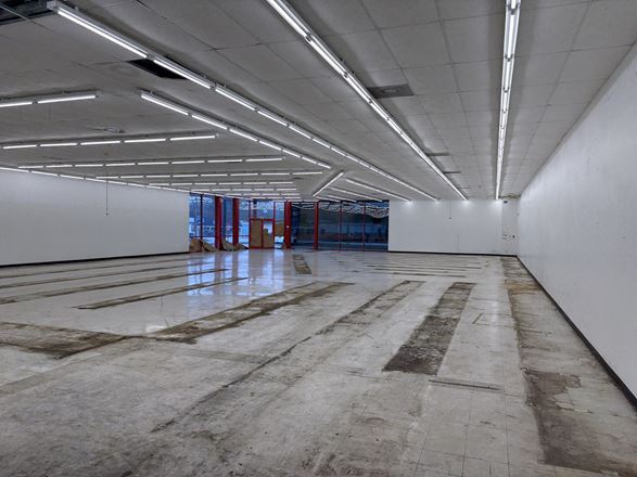 Former Advance Auto Parts Available