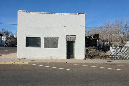 122 W 2nd St.