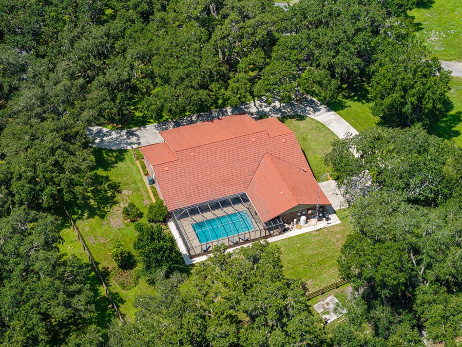 Wauchula Luxury Home & 140 Acre Ranch