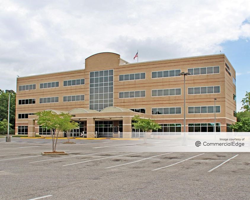 1700 Spring Hill Avenue, Mobile, AL 36604