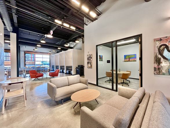79West Innovation Hub - 120 Mosaic Blvd