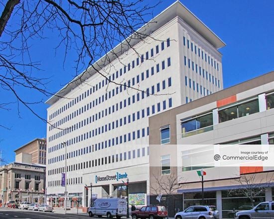 The Lincoln Plaza Building