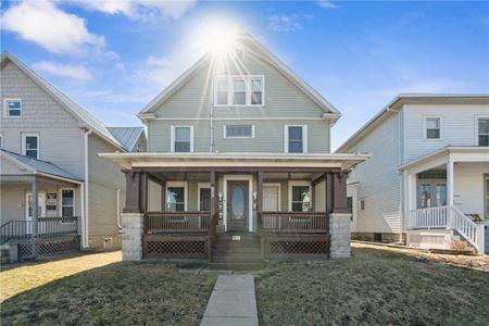 Photo of commercial space at 1249 3rd Ave SE in Cedar Rapids