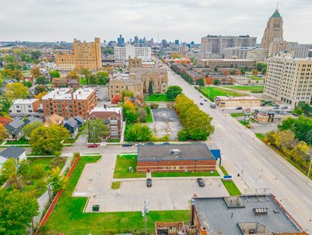 Office space for Rent at 8282 Woodward Ave in Detroit