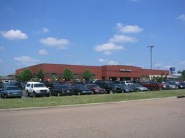 2323 Lakeland Drive