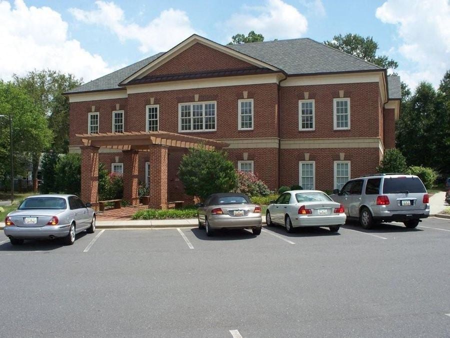 Clebourne Building:  Office, Retail, Restaurant Spaces For Lease