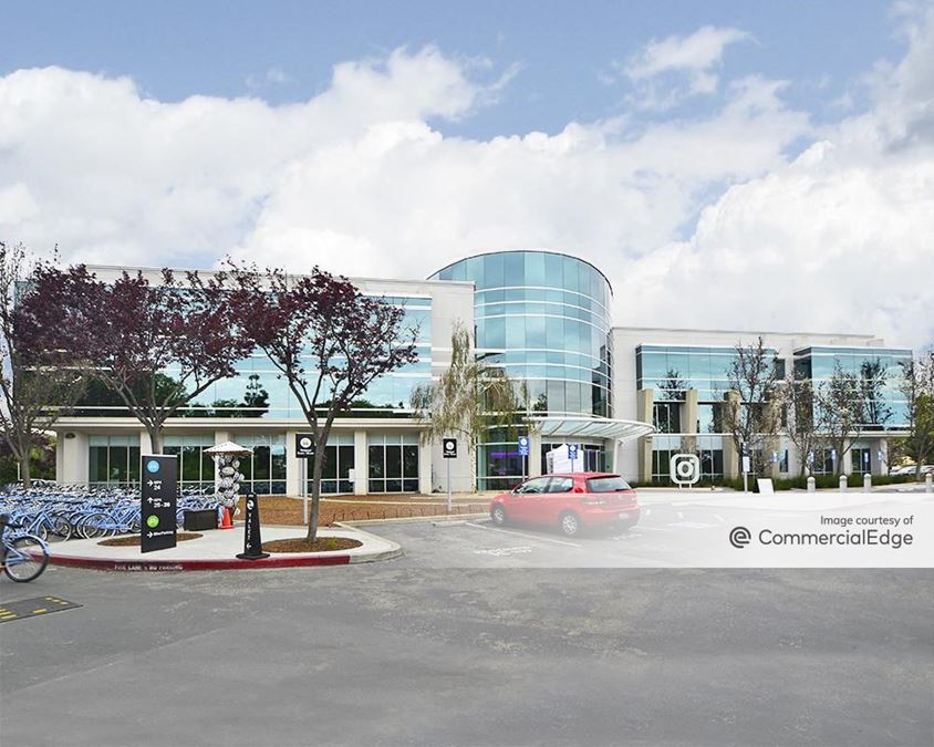 Jefferson Place 200 Jefferson Drive 200 Jefferson Drive Office