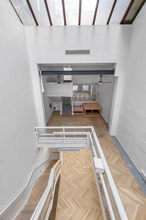 54 Crosby St