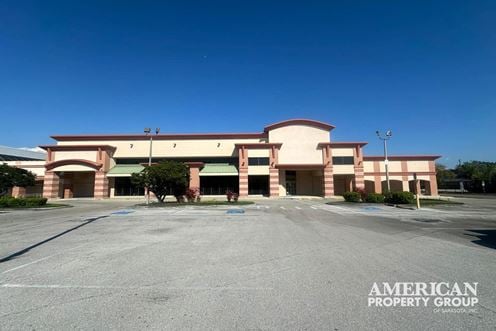 Rare 50,000 SF Retail Space on US-41 Near Downtown Sarasota