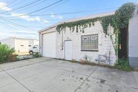 Air Conditioned Warehouse