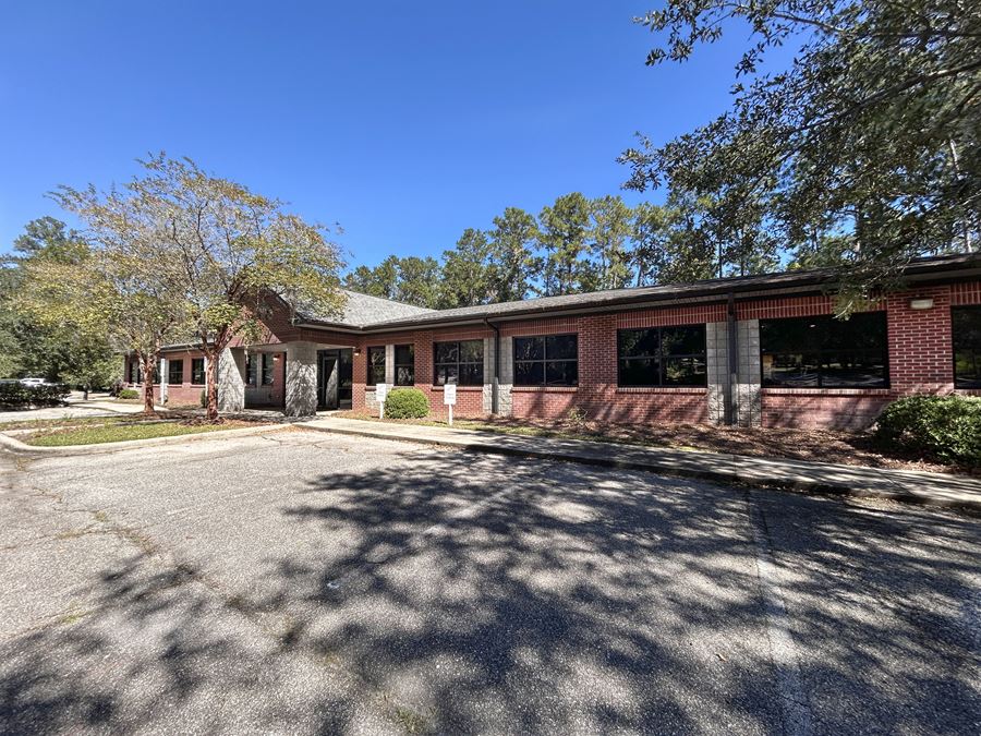 1901 & 1917 Commonwealth Ln