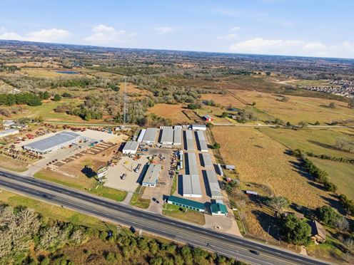 Highway 290 Office + Warehouse