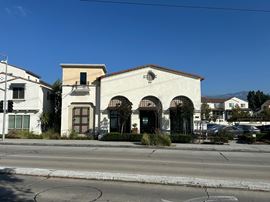 7-9 Las Tunas Drive