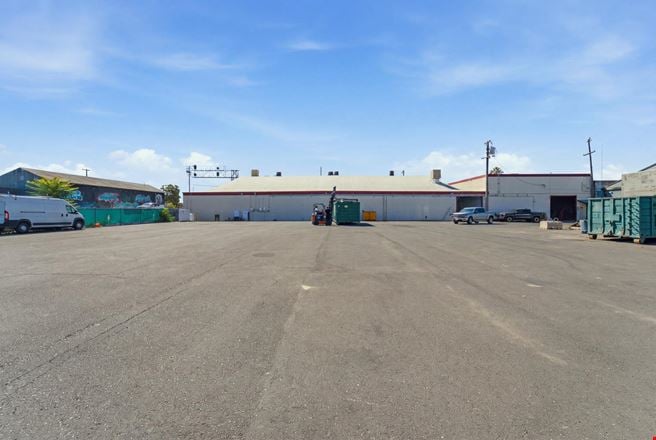945 E. Lindsay, Stockton, CA