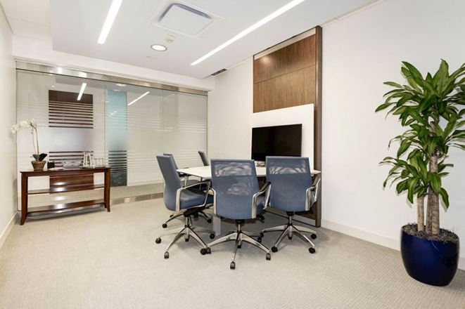 Carr Workplaces - Reston
