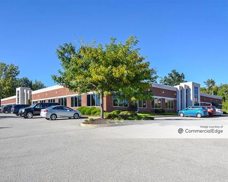 370 Corporate Center - St. Charles