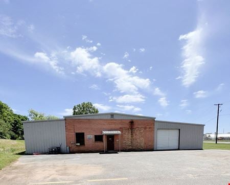 Industrial space for Rent at 1709 Wells Island Rd in Shreveport