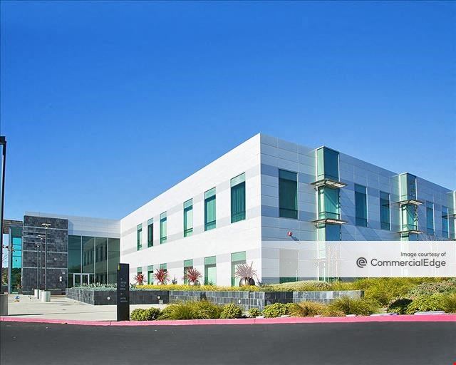 Torrey Ridge Science Center - Building 3