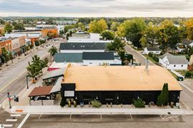 Prime 5,50 SF Single-Tenant Restaurant Building in the Heart of Downtown Elk Rapids