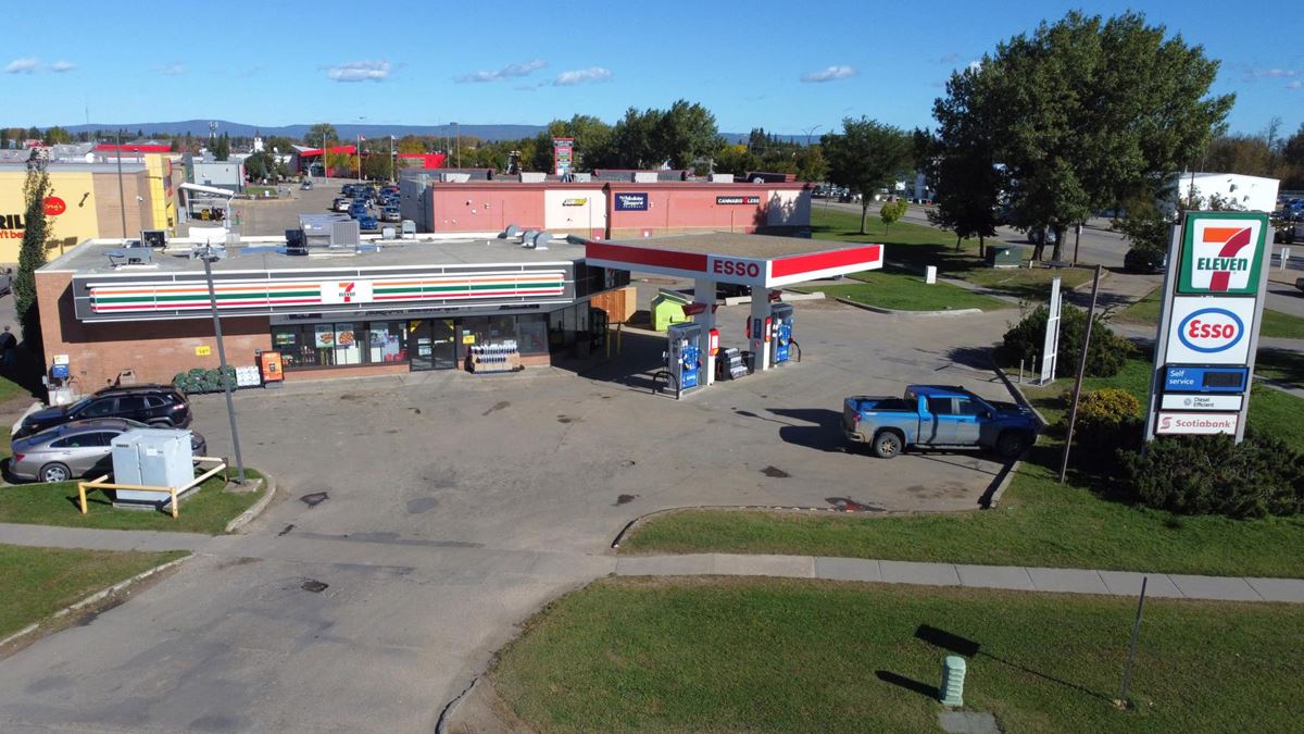 Slave Lake 7-Eleven