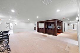 104 1st Ave E