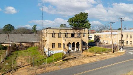 Unassigned space for Sale at 200 W Calhoun in Magnolia