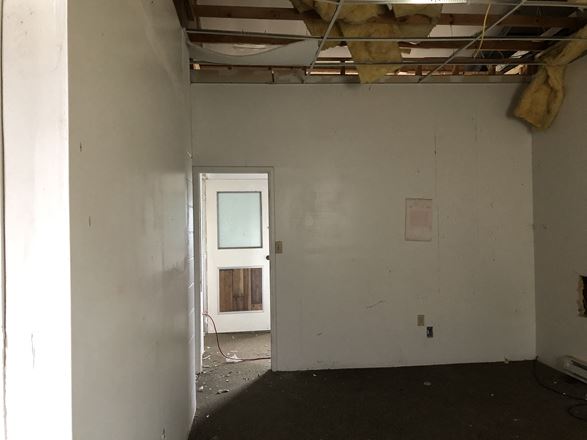 1,980 SF Building for Lease