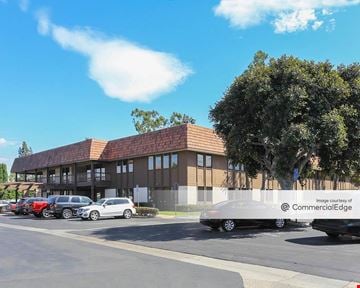 Central Pointe Business Centers - Granada Plaza