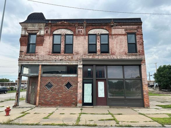 338 Broadway Street