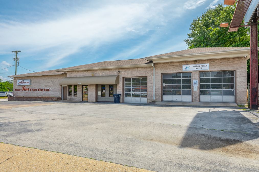 Auto Body Shop with 15 Bays on Ringgold Rd