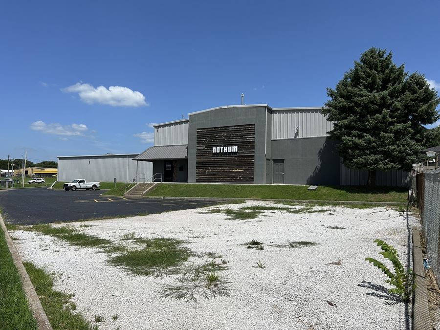 MANUFACTURING / WAREHOUSE BUILDING FOR SALE