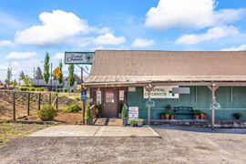 780 SW 4th St